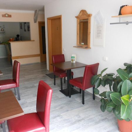 Pension Am Werder Bernburg Dış mekan fotoğraf