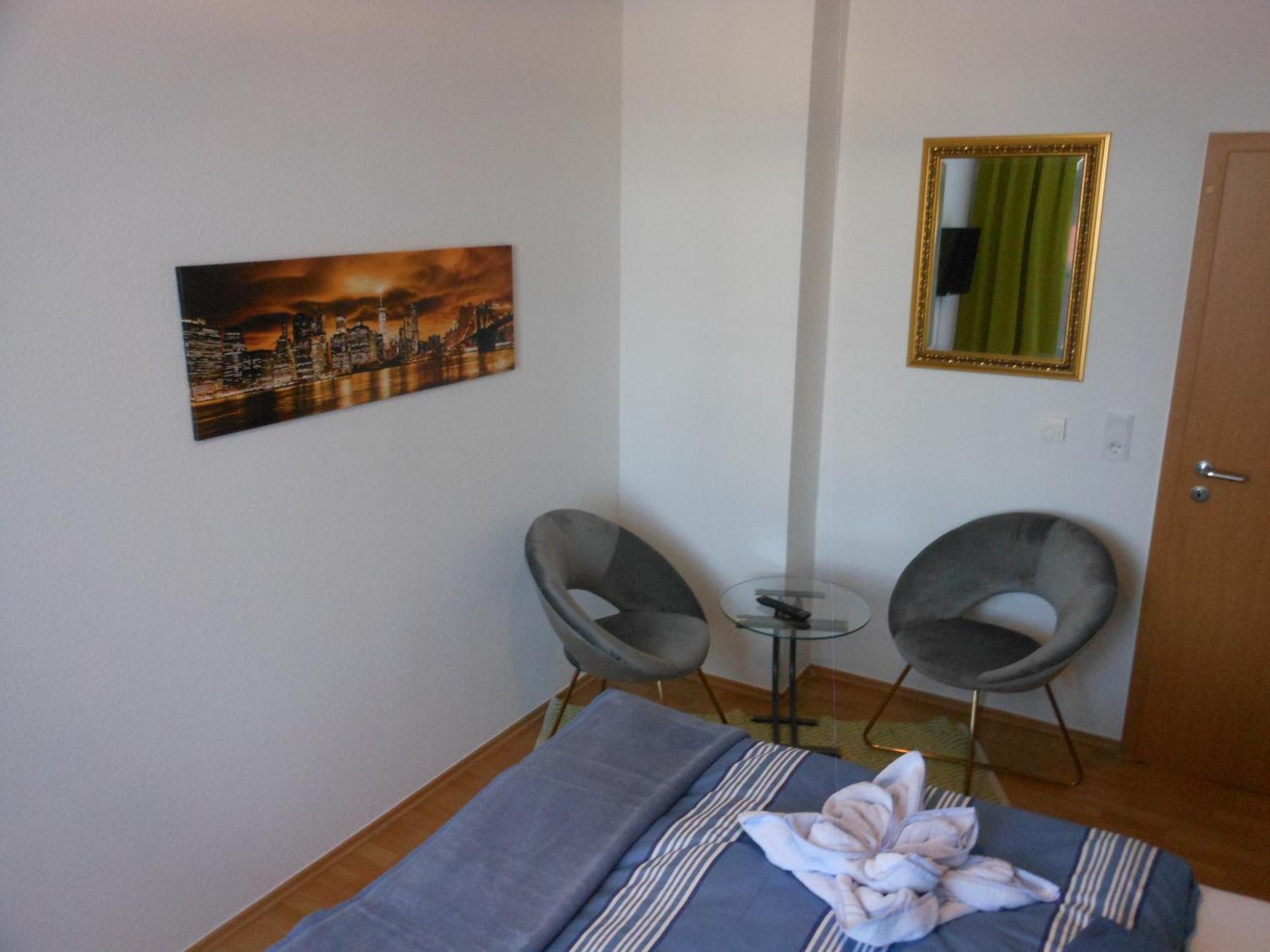 Pension Am Werder Bernburg Oda fotoğraf