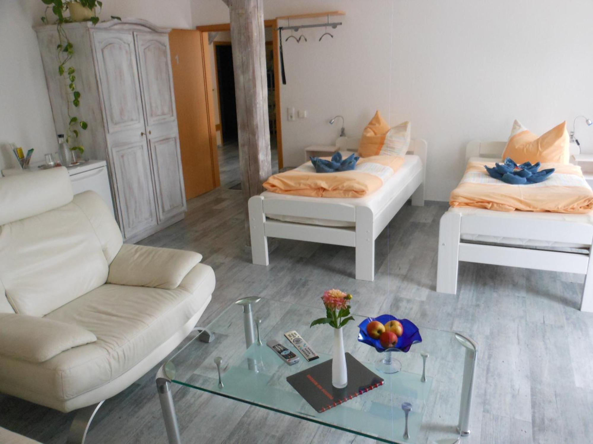 Pension Am Werder Bernburg Oda fotoğraf
